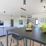 Modern With Private Pool In Villa Pula