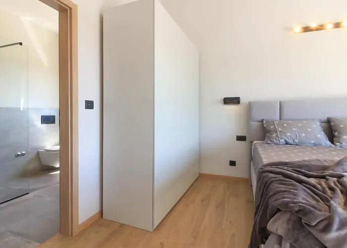 Modern With Private Pool In Vila *